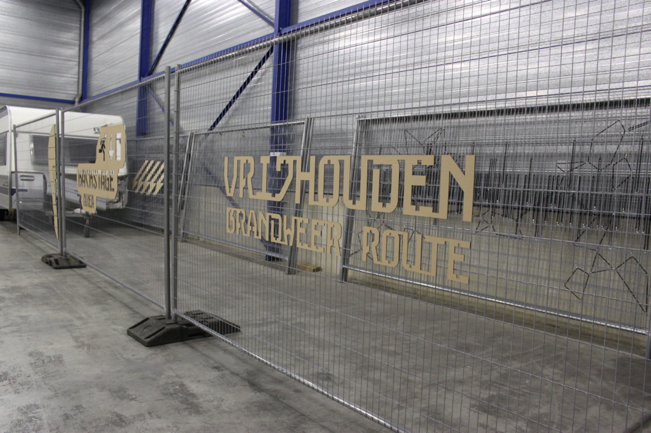 vrijhouden from side